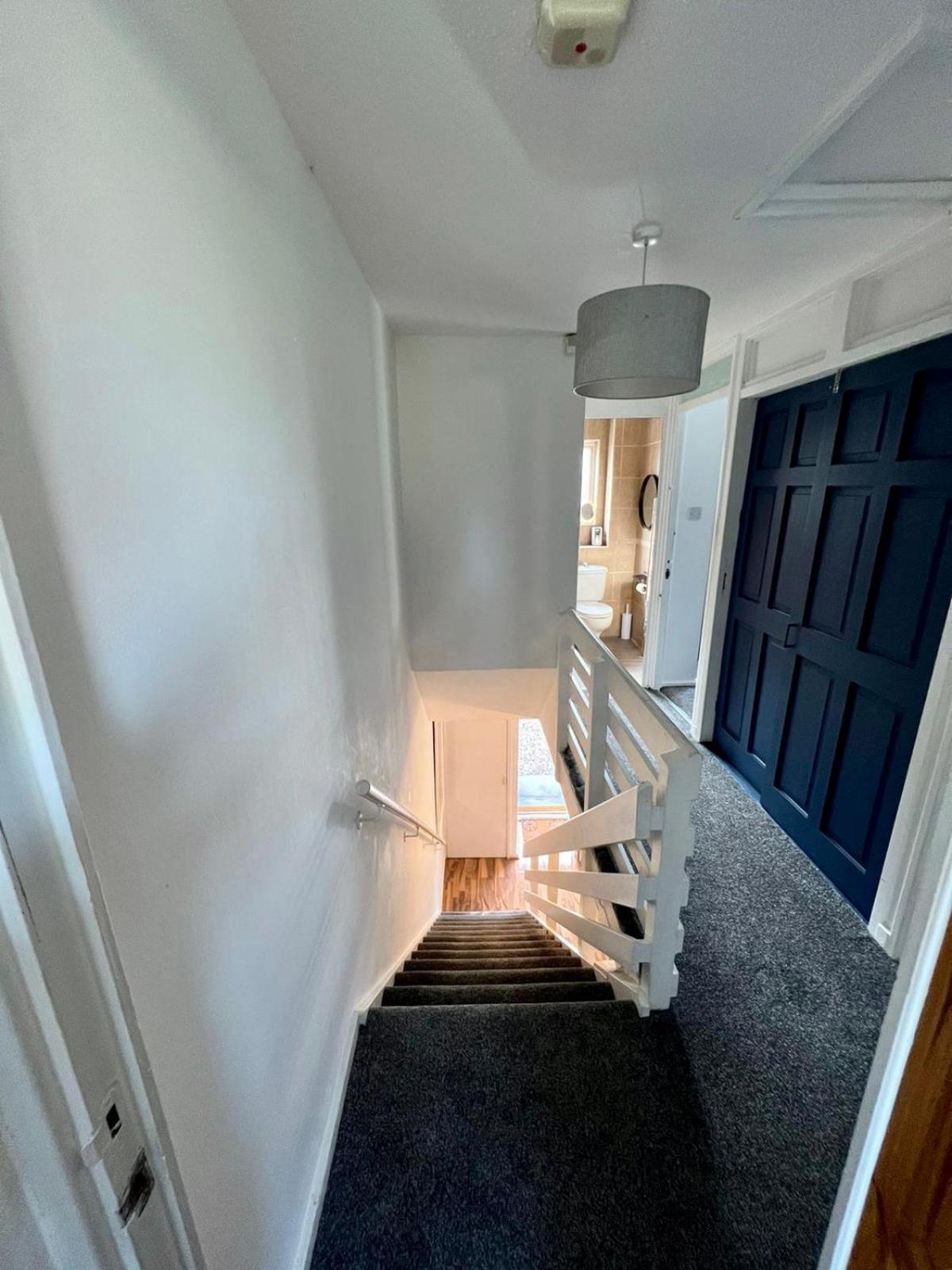Manchester - Eccles - Business - Contractors - Families - Discounts Available المظهر الخارجي الصورة